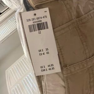 Hollister brand new cargo shorts w tags